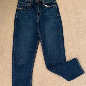 great quality mom jeans!